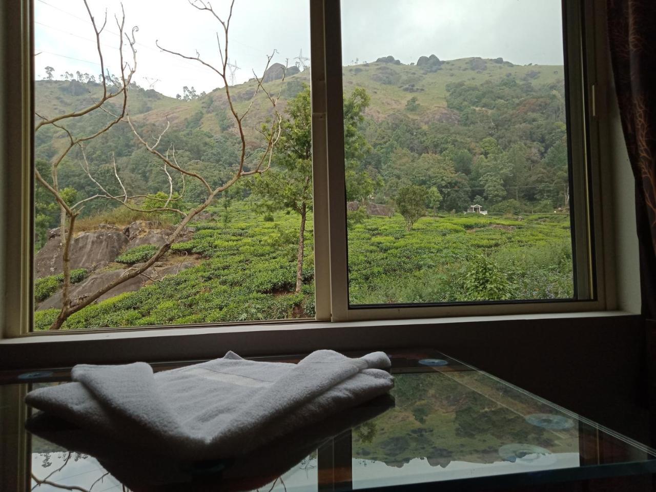 Tea Dale - All Rooms With Tea Estate View Munnar Buitenkant foto